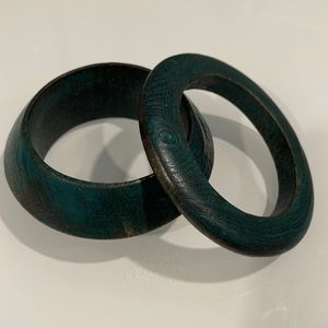 Fashion Jewelry - Rustic Wood Bracelet - Green